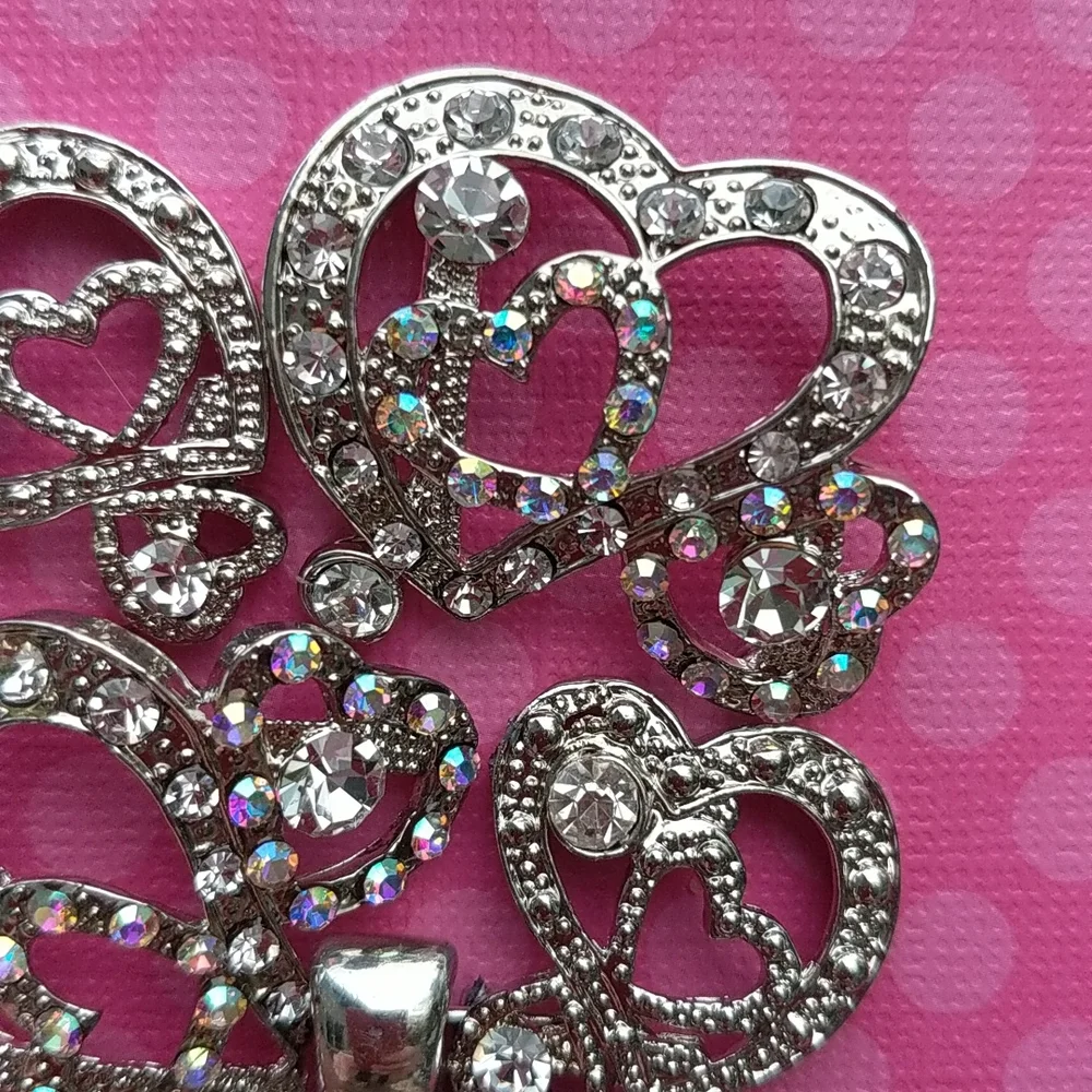 Artisan Vase of Hearts art! - Picture 6 of 9